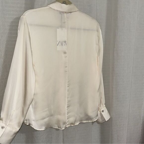 ZARA L Ivory Preppy Outer Shell Long Sleeve Front Tie Beaded Button Blouse - Picture 3 of 15